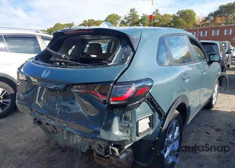 2023 Honda Hr-V Awd Lx z USA, uszkodzony, nr VIN 3CZRZ2H39PM743507